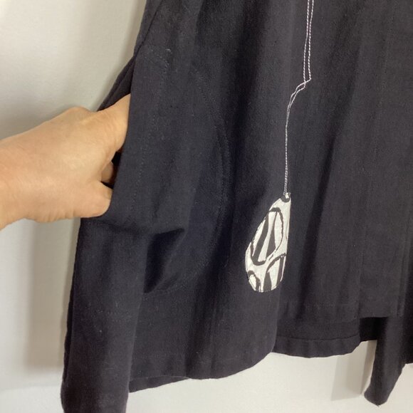 Cupcake International Abstract Artistic Oversized Tunic Vest Size Medium NWT - Picture 3 of 6